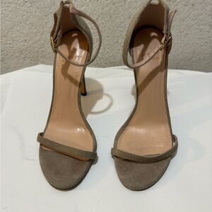 Stuart Weitzman Nudist Heel size 8 snake print accent